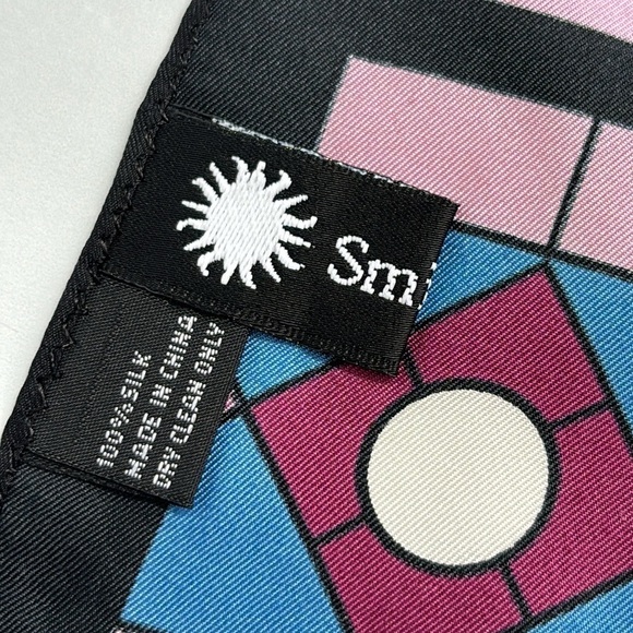 Smithsonian Institution Rectangle Silk Scarf Stained Glass Pattern - Picture 4 of 14